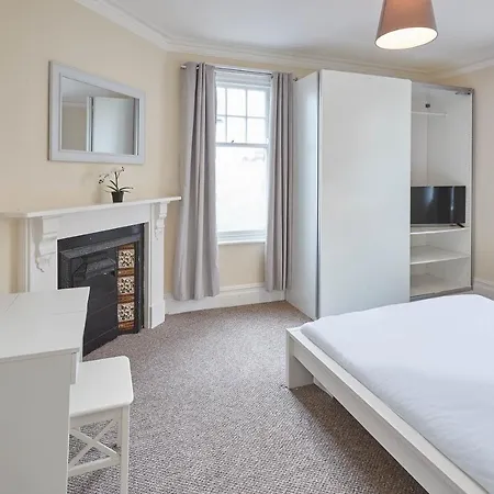 Holiday home Host & - The Townhouse Scarborough