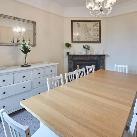 Host & - The Townhouse Feriehus